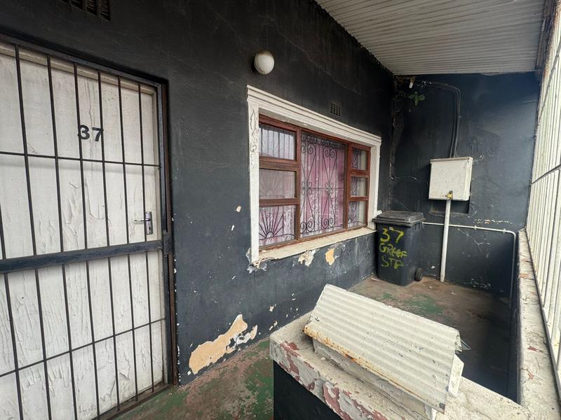 2 Bedroom Property for Sale in Salt River Western Cape